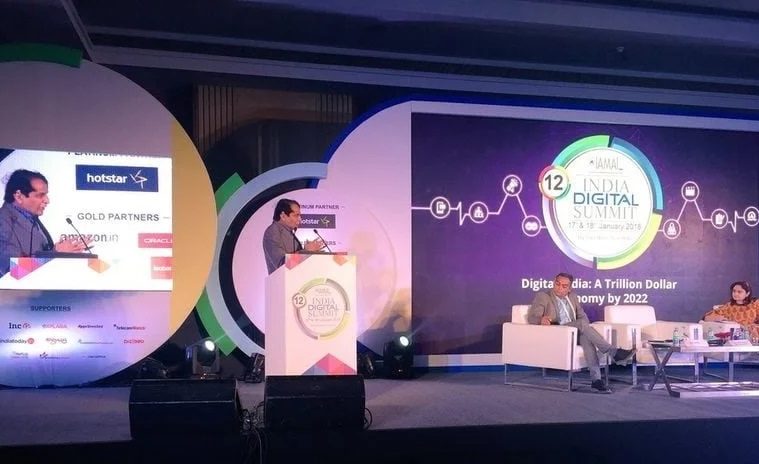 Suresh-Prabhu-at-12th-India-Digital-Summit-e1516443040218